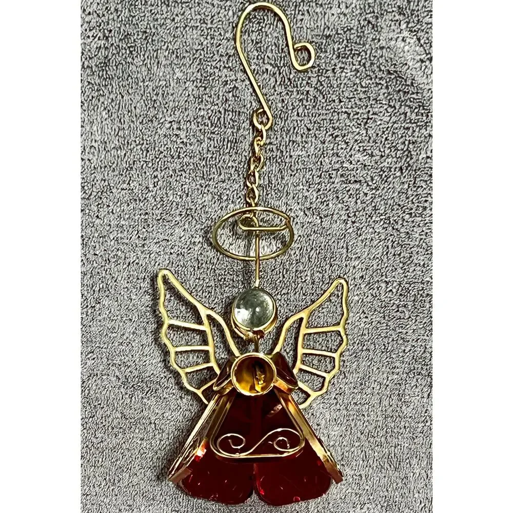Other vintage stained